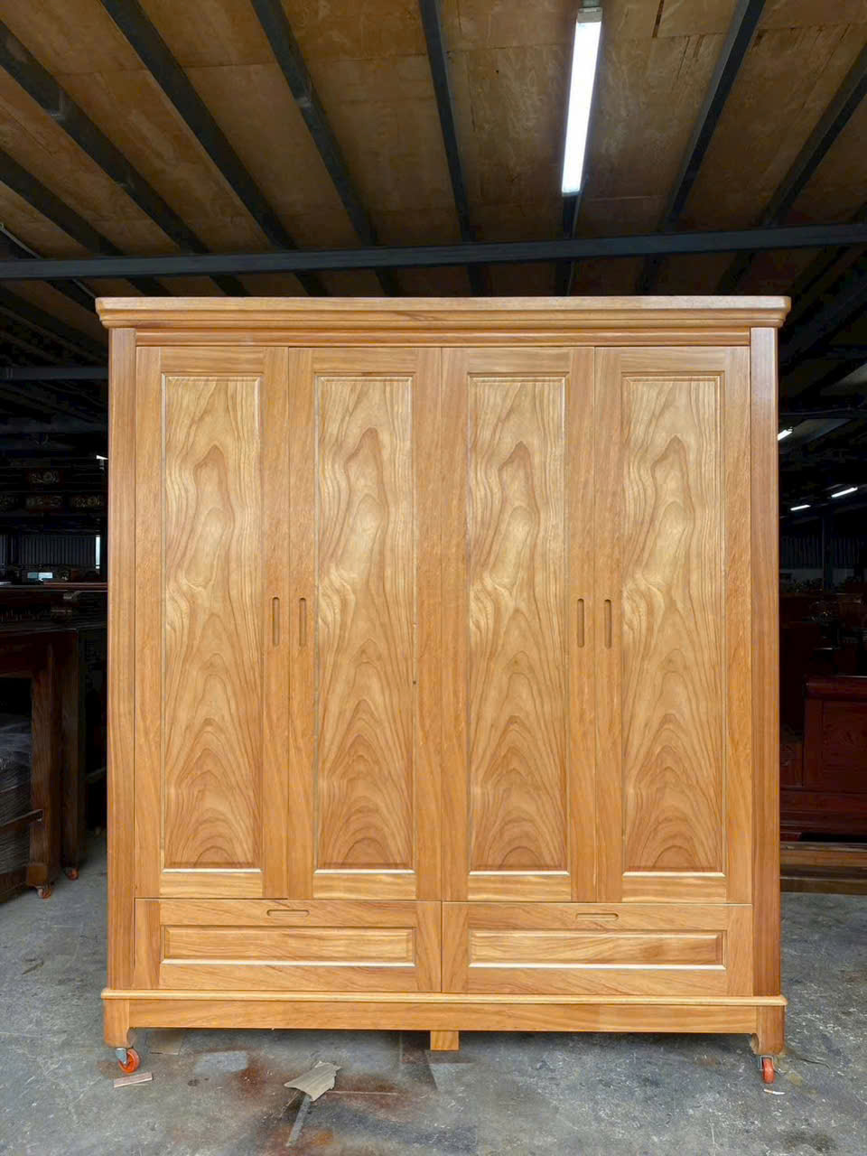 Tủ Quần Áo Gỗ Gõ Đỏ Cao Cấp 4 Cánh