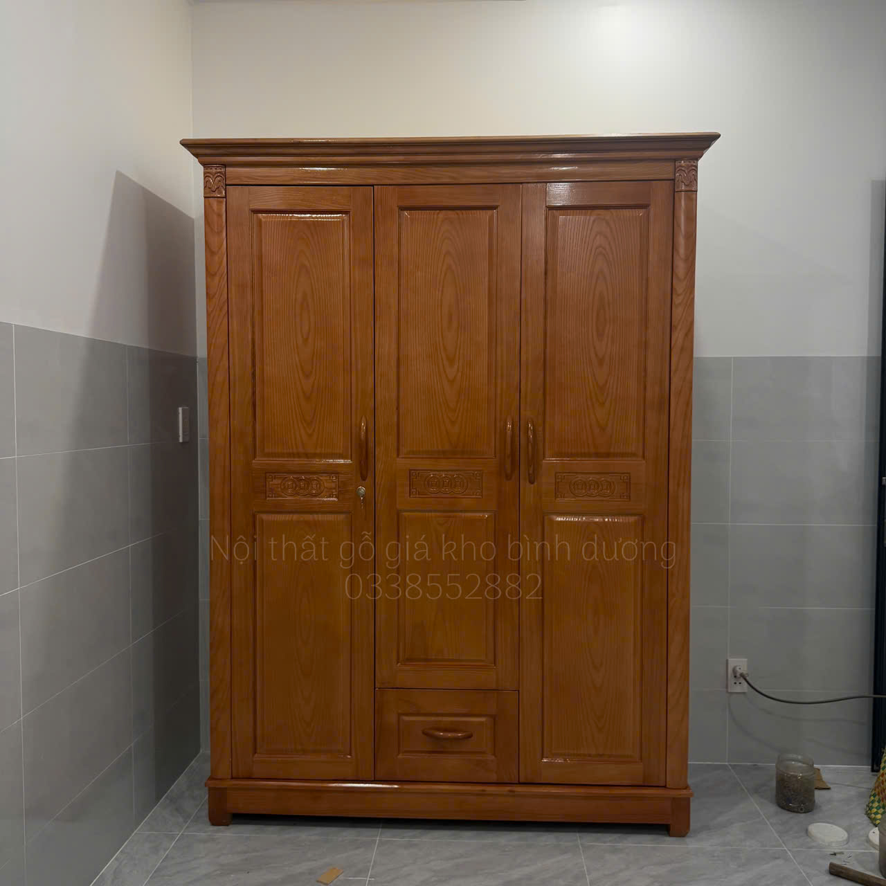 Tủ quần áo gỗ sồi Bắc 3 cánh