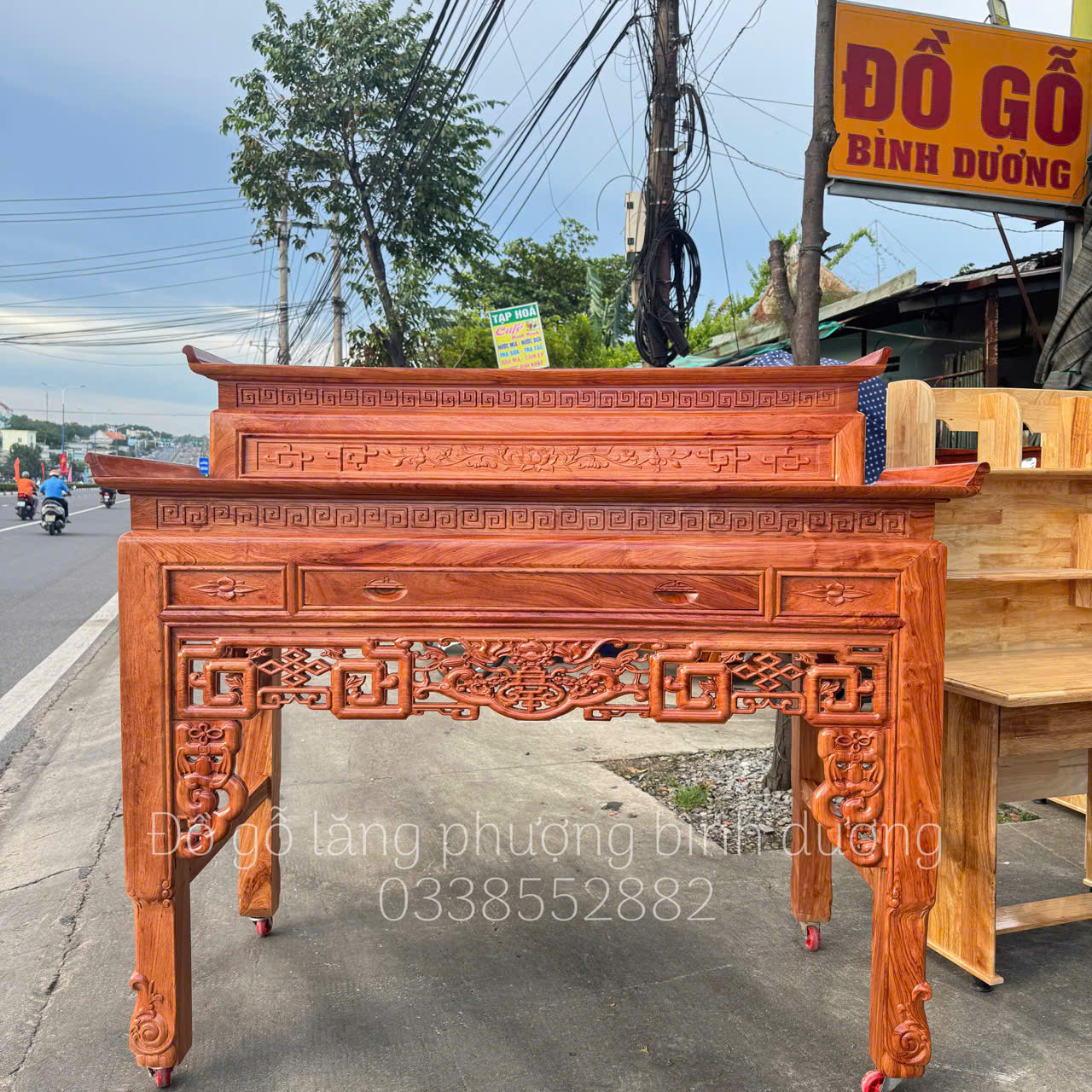 Bàn Thờ Gia Tiên 2 Tầng Gỗ Hương Đá