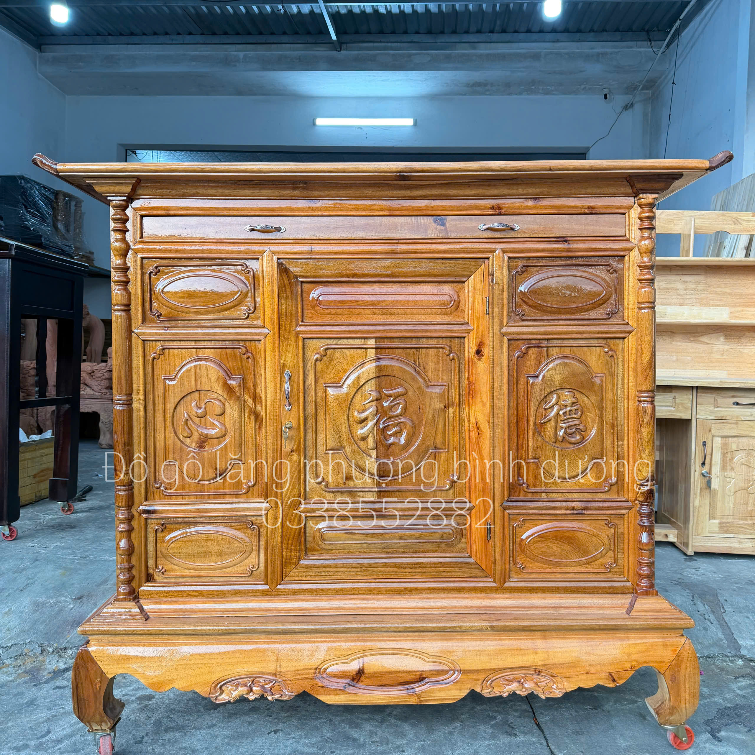 Tủ thờ gỗ tràm lựa lõi