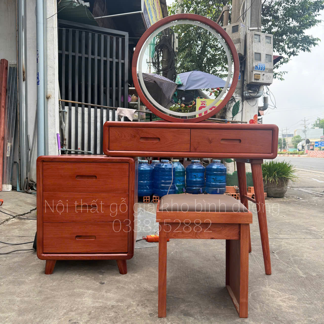 Bàn phấn gỗ hương đá cao cấp đèn led