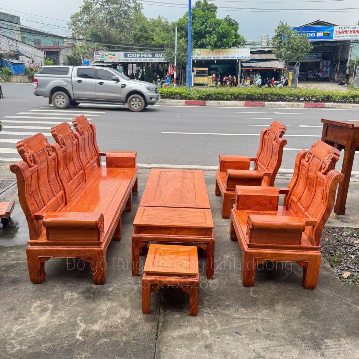 Salon Gỗ Hương Đá Mẫu Âu Á - Bộ 6 Món
